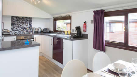 platinum lodge kitchen